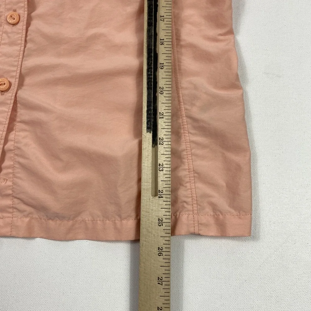 LL‎ Bean Shirt Womens Medium Peach Short Sleeve Button Front Nylon Blend Outdoor